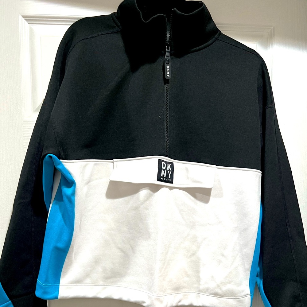 Half zip sweatshirt